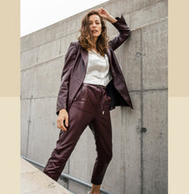 Charger l&#39;image dans la galerie, BRISA Pantalon bordeaux
