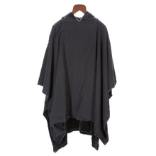 Charger l&#39;image dans la galerie, OH LA LA! noir Poncho ou Cape d&#39;hiver
